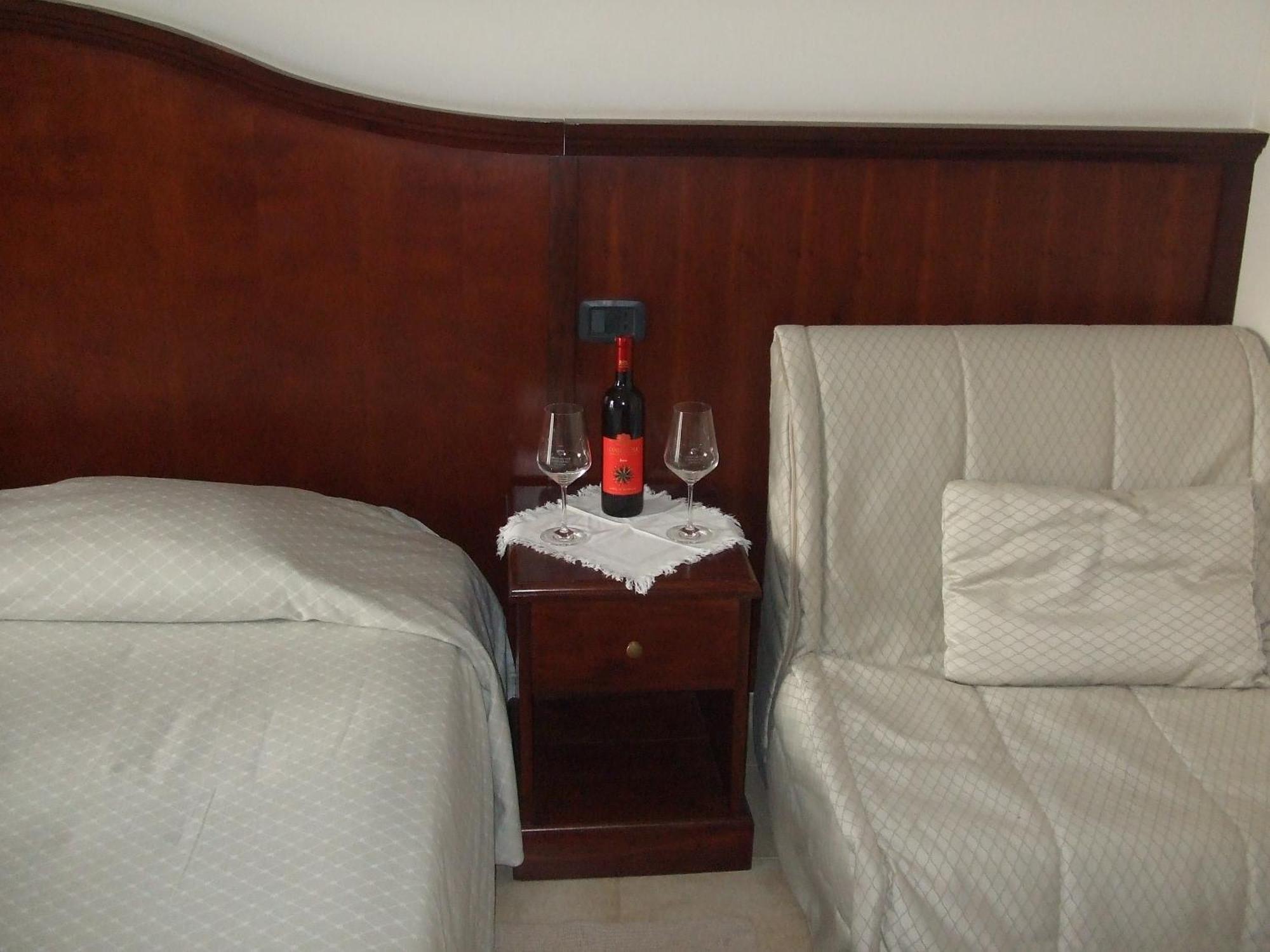 Hotel Stella Del Sud Калазетта Екстер'єр фото
